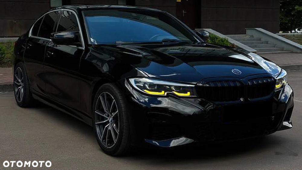 BMW Seria 3 330i xDrive - 2