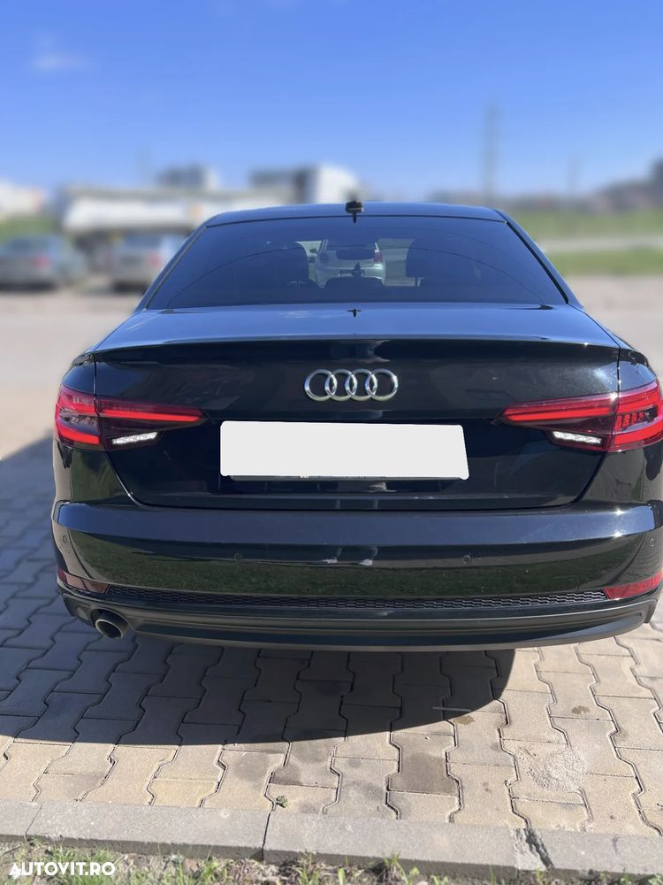 Audi A4 2.0 TDI S tronic Sport - 4