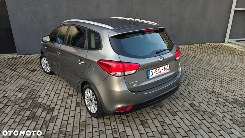 Kia Carens 1.6 GDI ISG Vision - 22