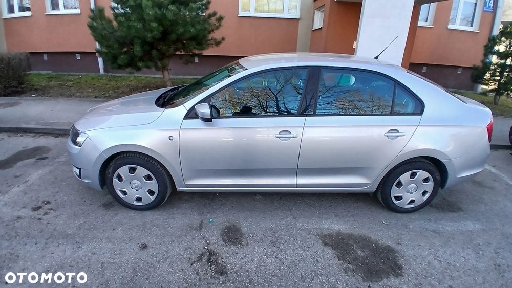 Skoda RAPID 1.6 TDI DPF Edition - 3