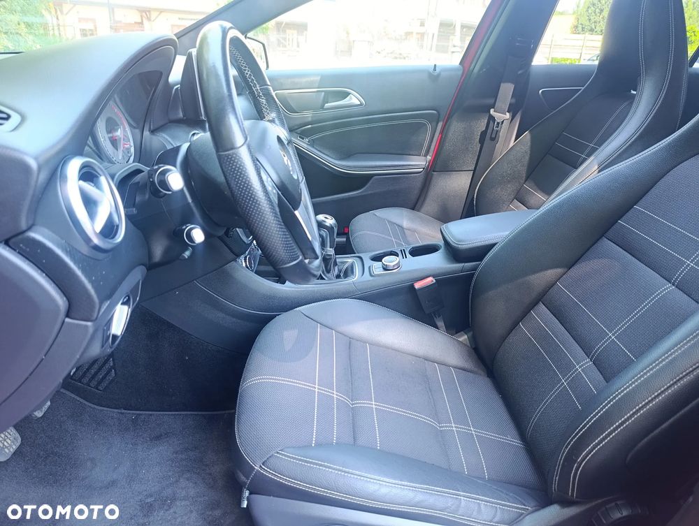 Mercedes-Benz Klasa A 200 CDI AMG Line - 12