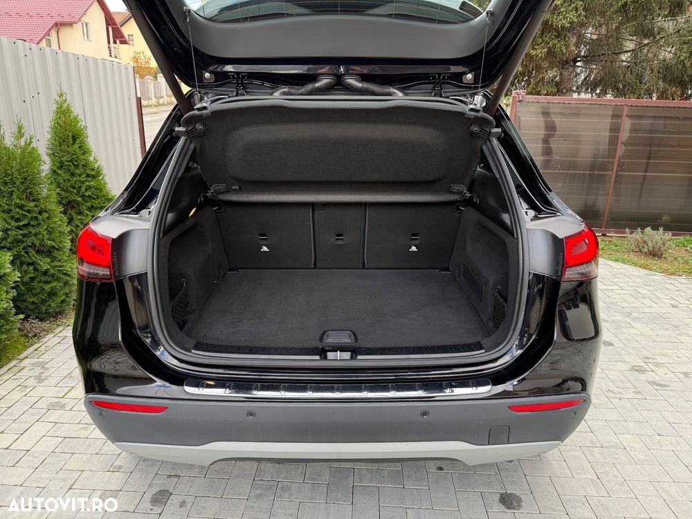 Mercedes-Benz GLA 200 d 4Matic 8G-DCT - 27