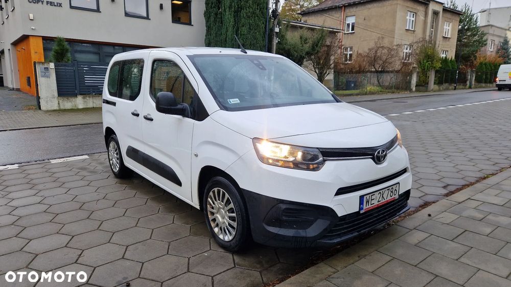 Toyota Proace City Verso 1.5 D-4D Business - 2