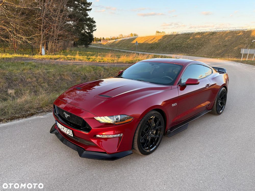 Ford Mustang - 1