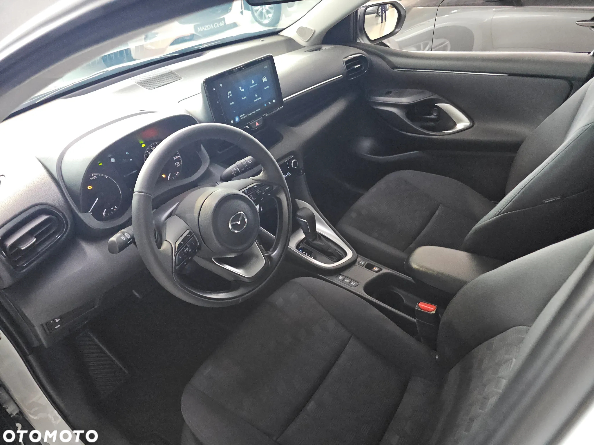 Mazda 2 - 9