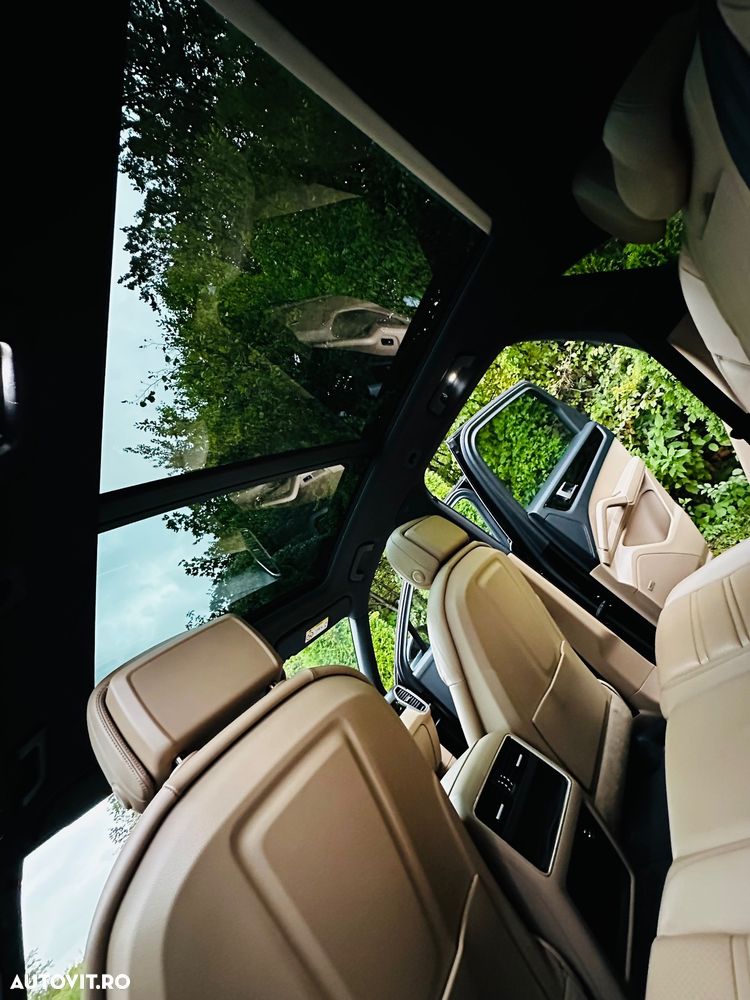 Porsche Cayenne - 25