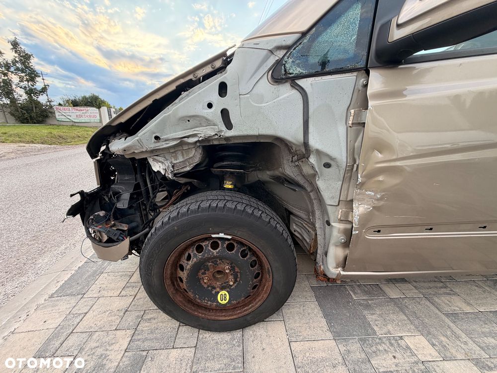 Mercedes-Benz Viano 3.0 CDI DPF lang Automatik Avantgarde - 21