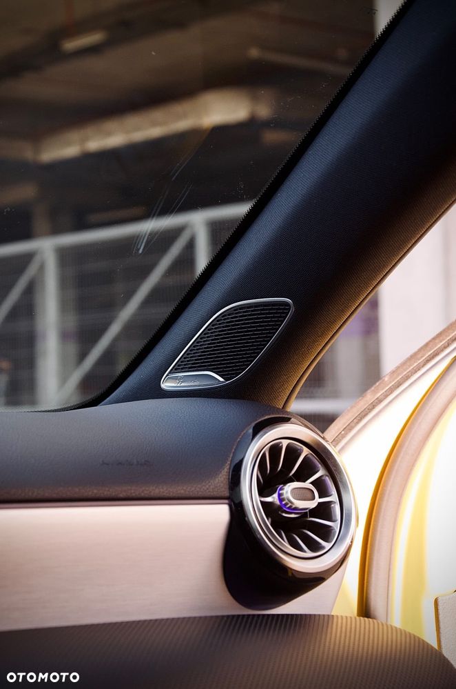 Mercedes-Benz Klasa A 35 AMG 4-Matic 7G-DCT - 13