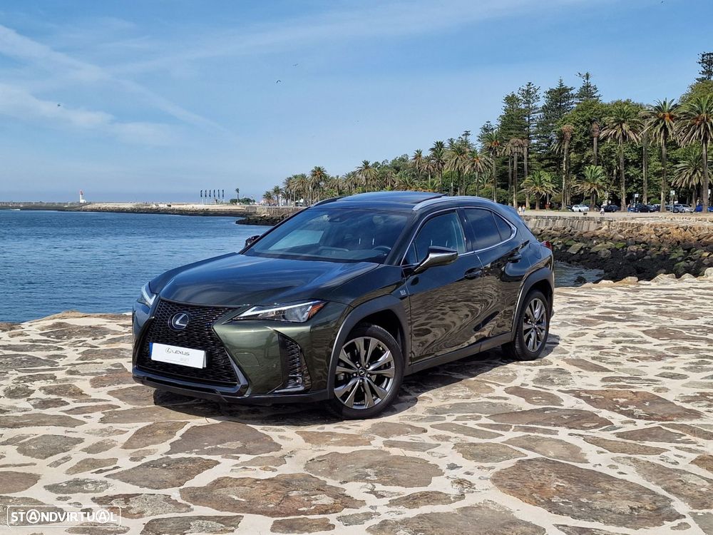 Lexus UX 250h Sport (Ecrã 12.3) - 1