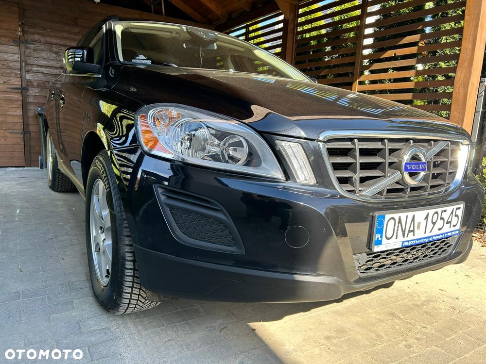 Volvo XC 60 D4 Momentum - 23