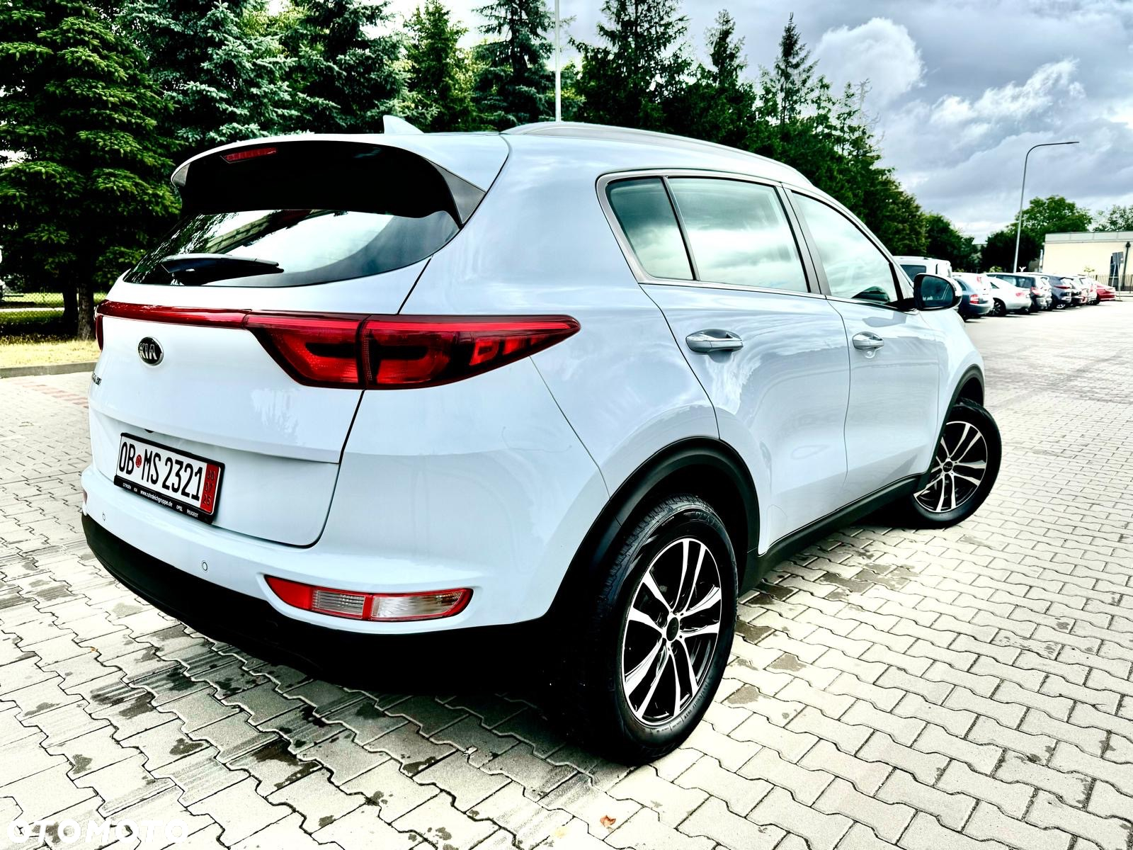 Kia Sportage 1.6 GDI Black Edition 2WD - 21