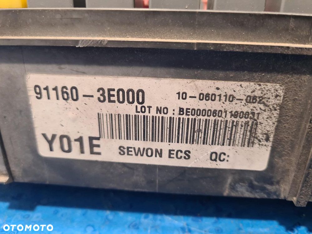 KIA SORENTO I 3.5 V6 SKRZYNKA BEZPIECZNIKÓW 91160-3E000 - 4