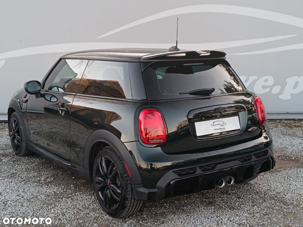 MINI John Cooper Works - 4