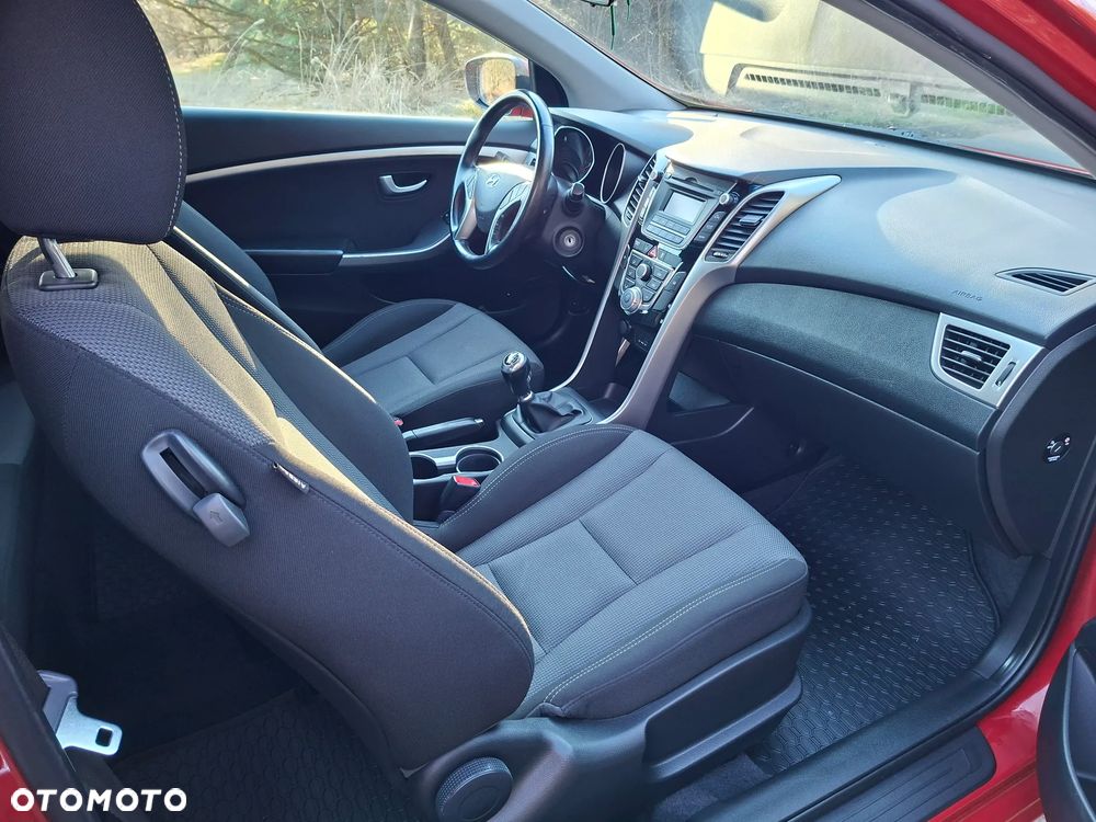 Hyundai i30 - 12