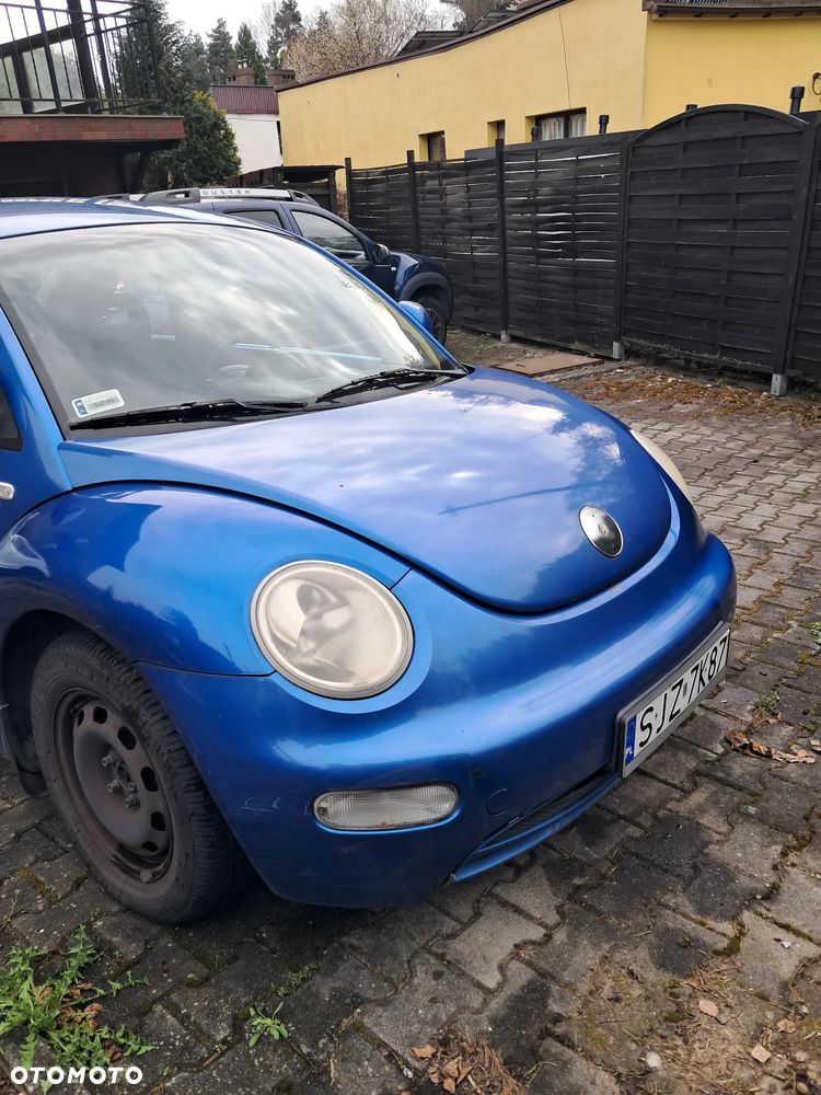 Volkswagen New Beetle - 9
