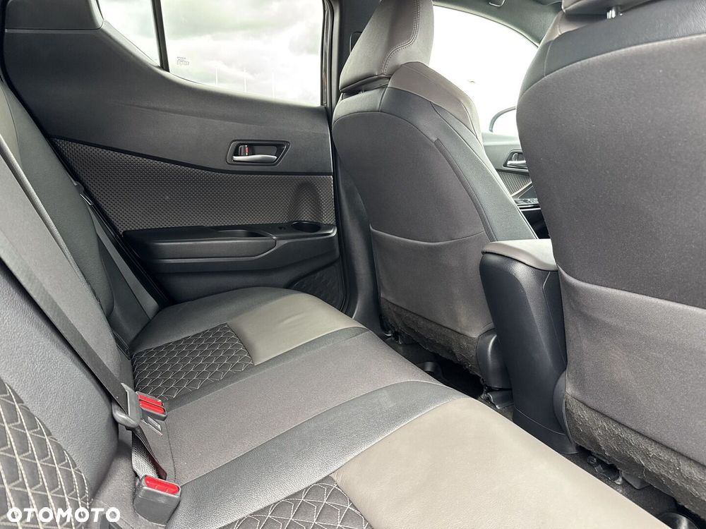 Toyota C-HR 1.8 Hybrid Executive - 11