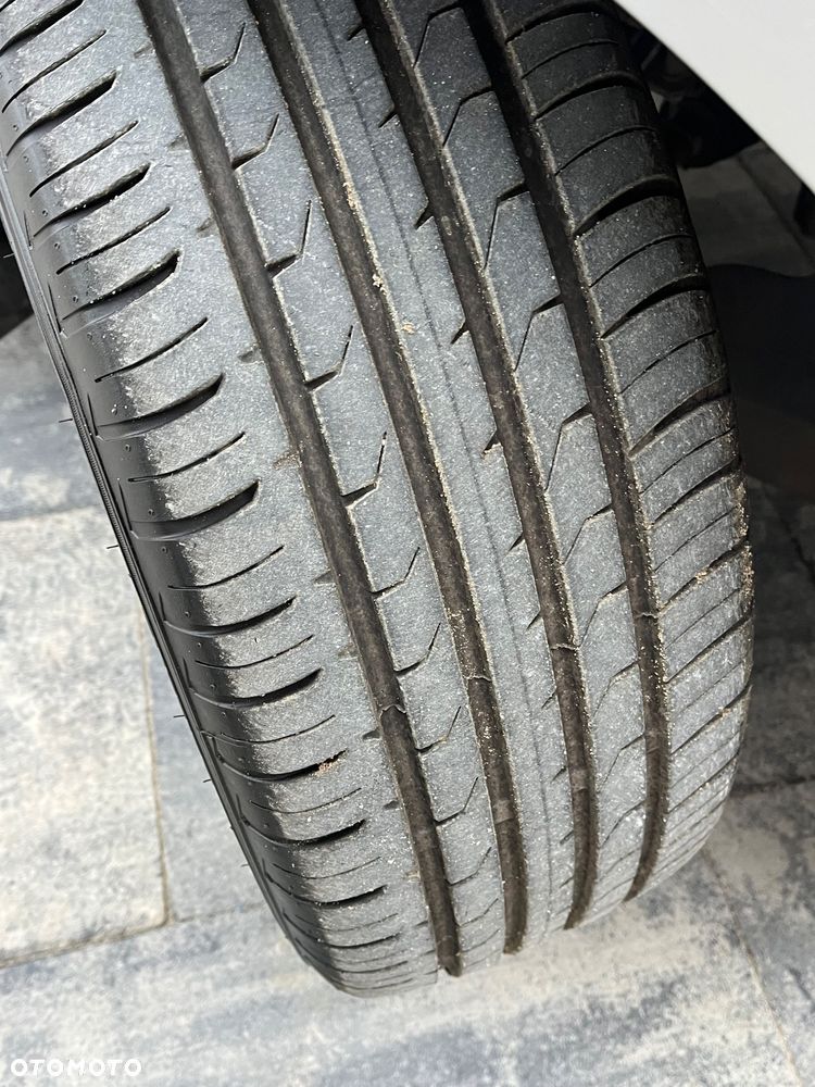 Ford Focus 1.0 EcoBoost Start-Stopp-System Titanium - 28