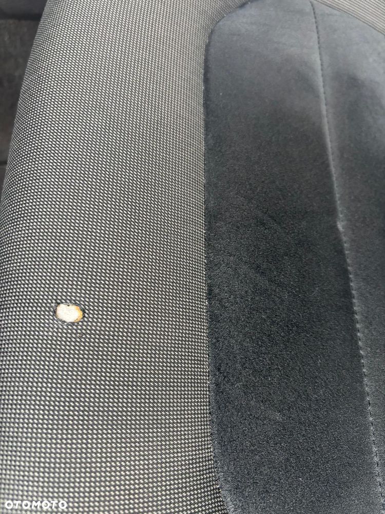 Volkswagen Golf - 14