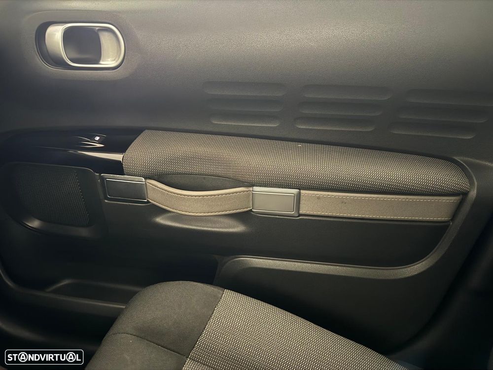 Citroën C4 Cactus 1.6 e-HDi Feel ETG6 - 19