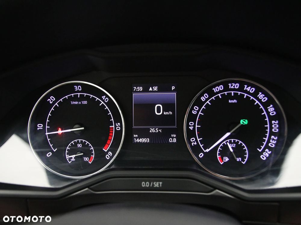 Skoda Superb 2.0 TDI Style DSG - 19