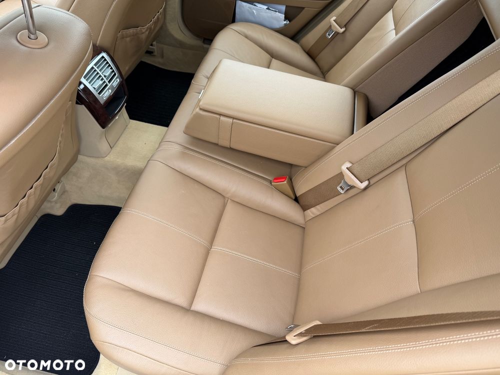 Mercedes-Benz Klasa S 500 4-Matic - 9