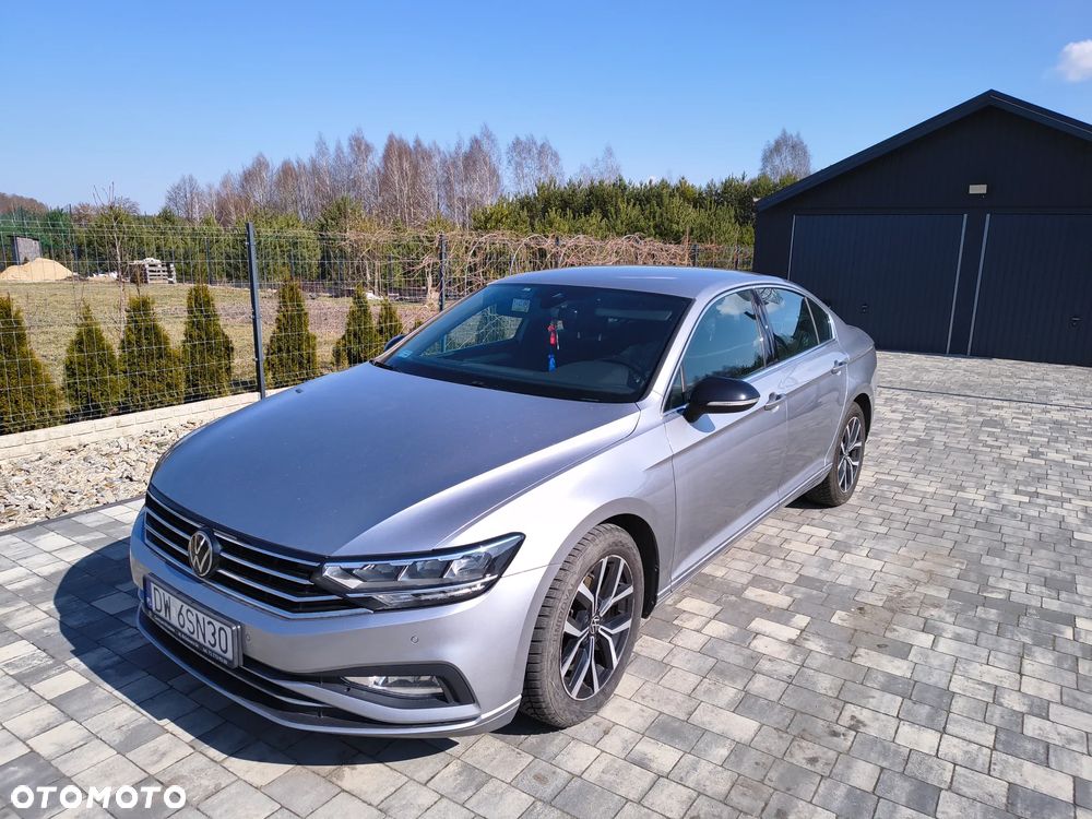 Volkswagen Passat - 3