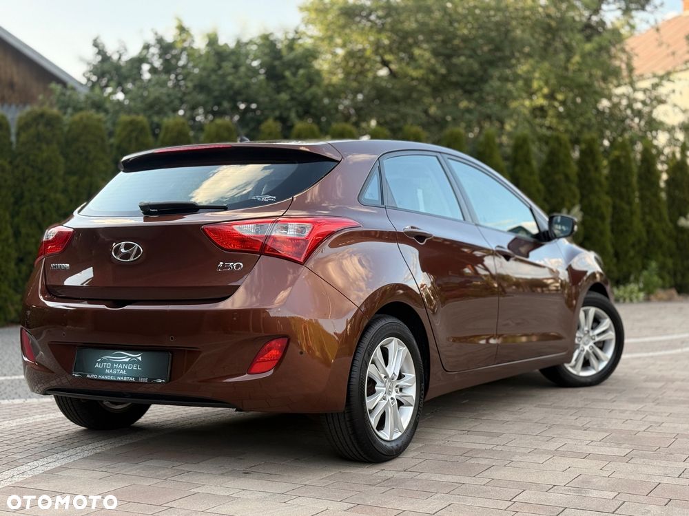 Hyundai i30 1.4 Base - 13