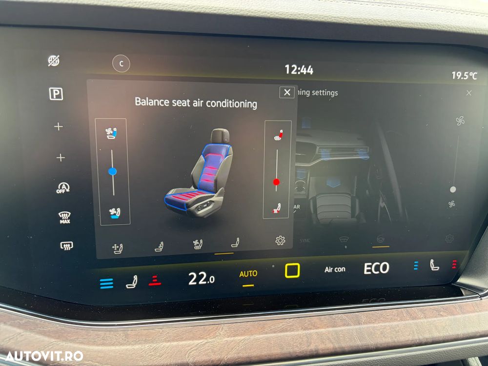 Volkswagen Touareg V6 TDI 4MOTION Elegance - 14