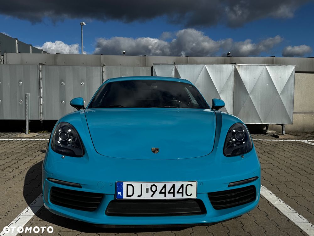 Porsche 718 Cayman - 9