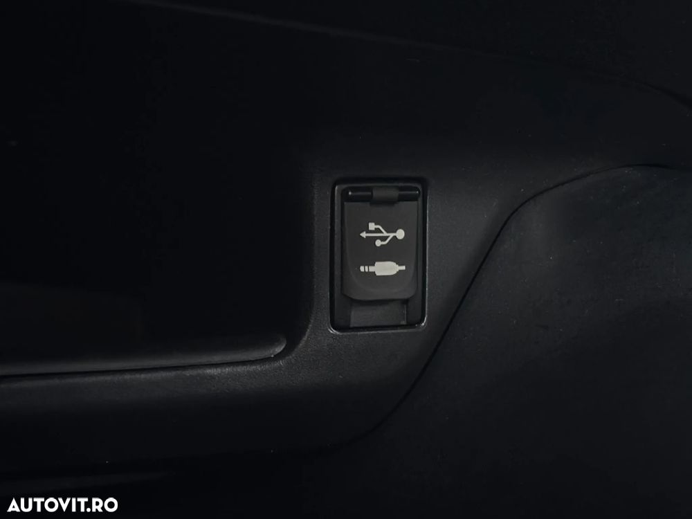 Toyota C-HR 1.2 Turbo - 28