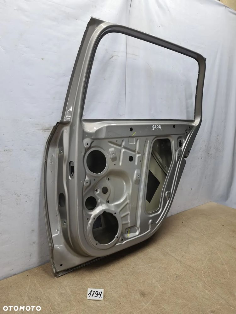 SKODA OCTAVIA III 3 5E9 KOMBI DRZWI PRAWY TYŁ prawe tylne 5E9833602 - 7