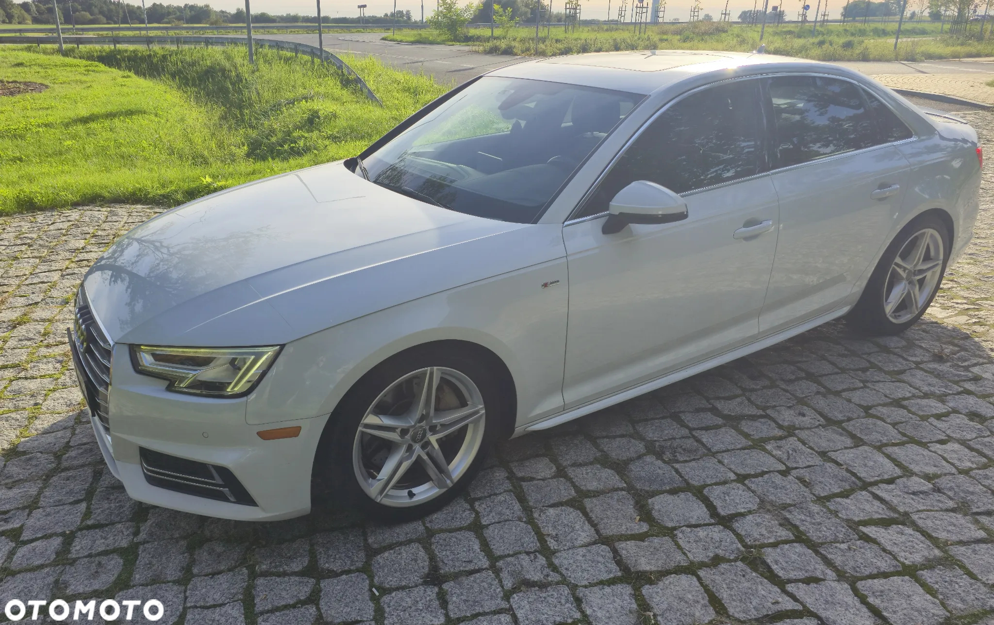 Audi A4 - 12