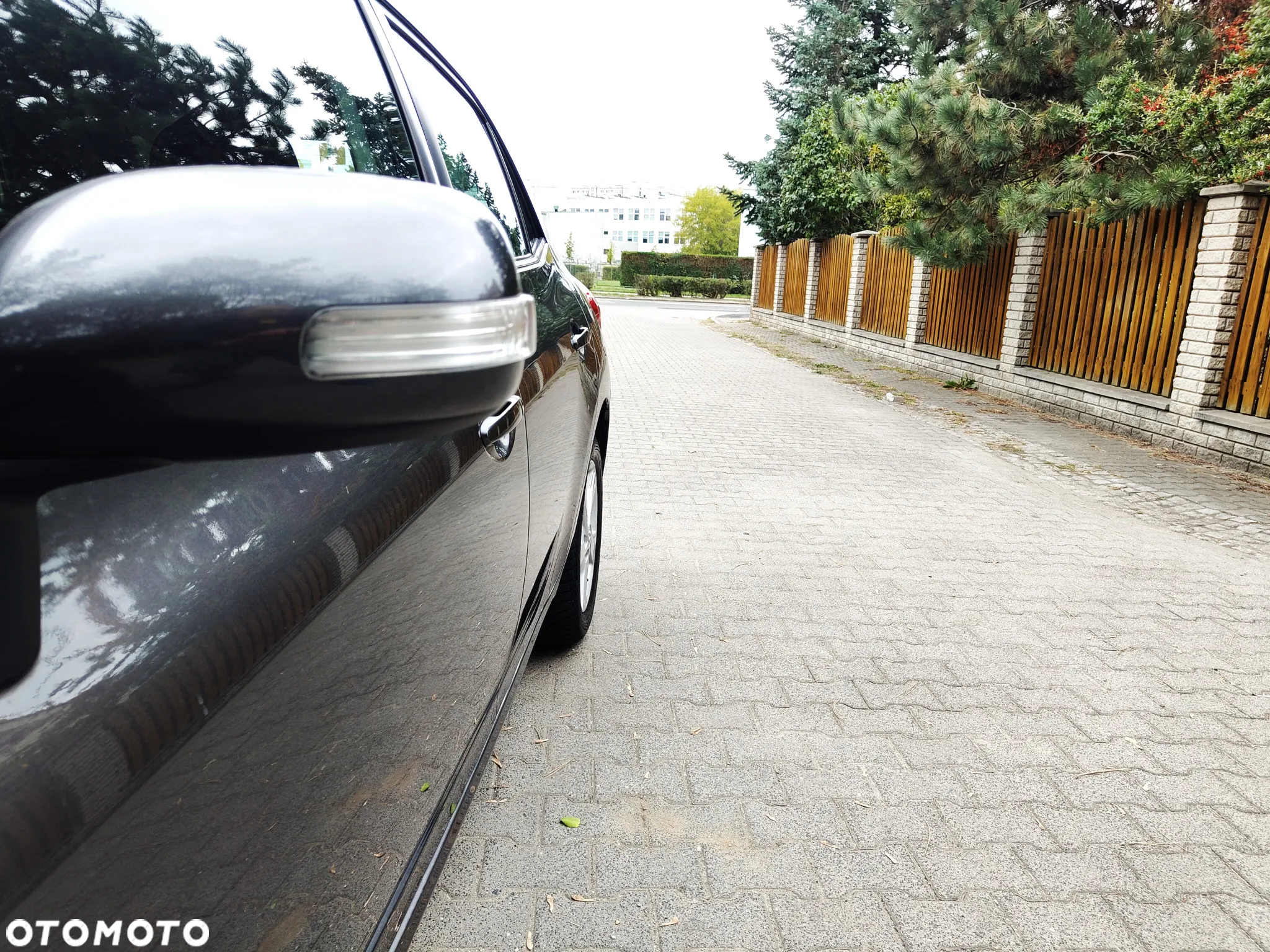 Toyota Auris 1.6 Premium Comfort MS - 28