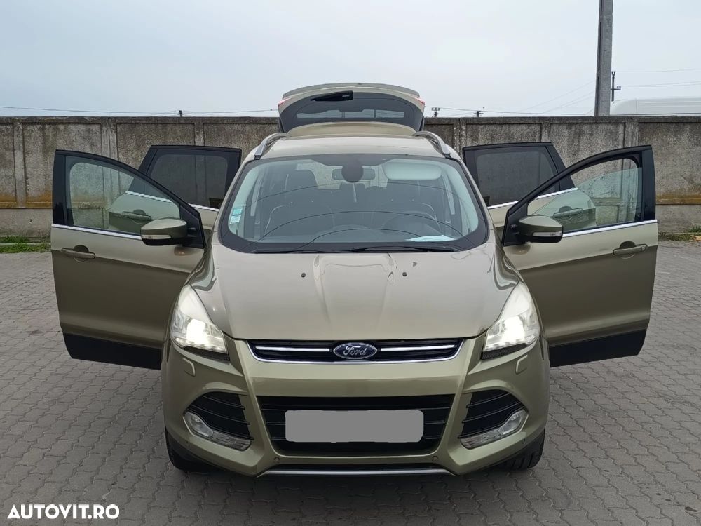 Ford Kuga - 2
