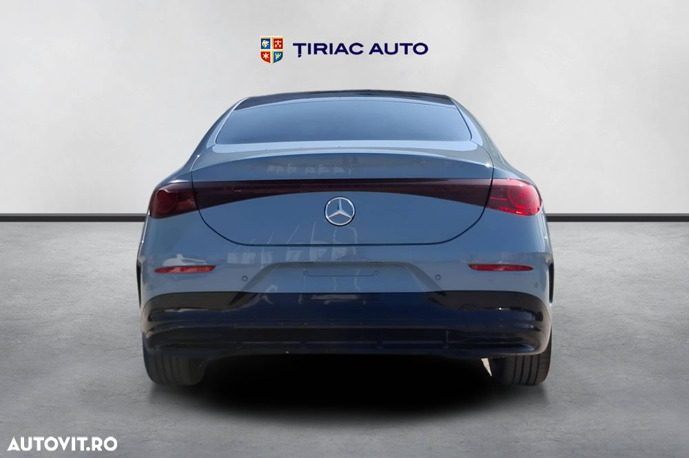 Mercedes-Benz CLA 220 - 4