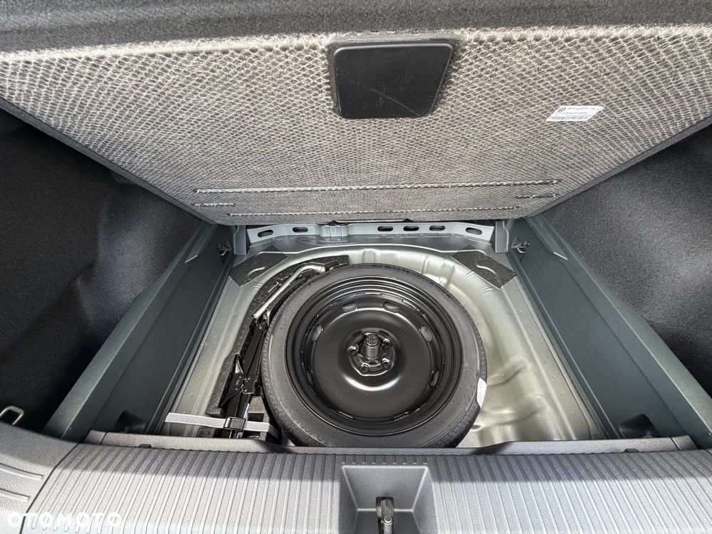 Volkswagen T-Roc 1.5 eTSI Life DSG - 11