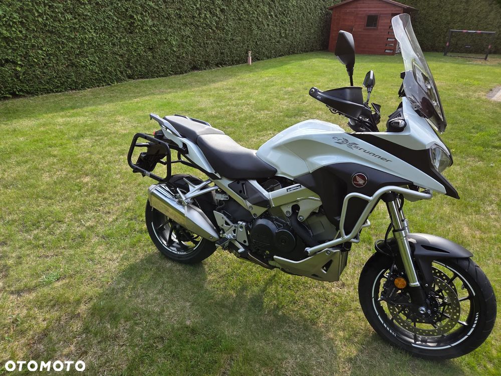 Honda VFR - 3