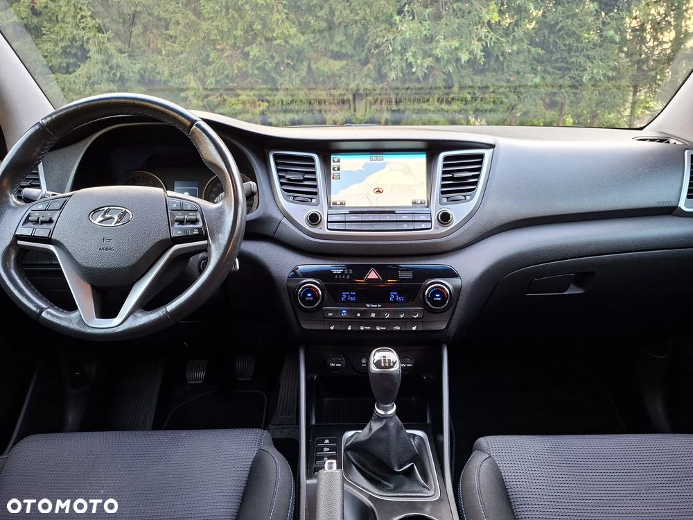Hyundai Tucson 1.6 GDI BlueDrive Style 2WD - 11