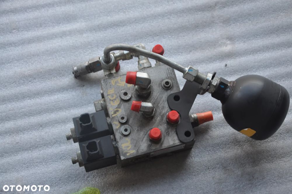 Rozdzielacz blok hydrauliczny Volvo ECR 25 D