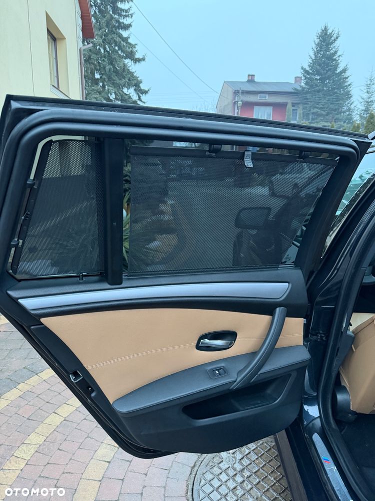 BMW Seria 5 530d Edition Sport - 36