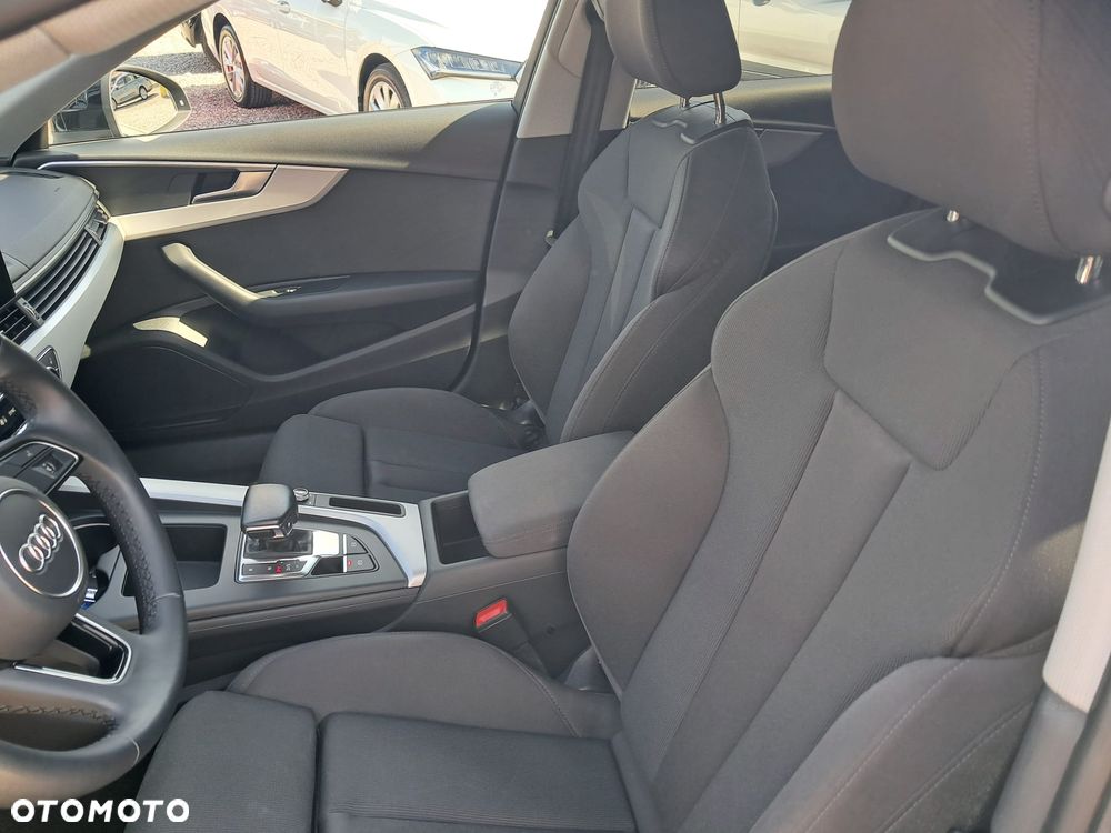 Audi A4 Avant 35 TFSI mHEV S tronic - 19