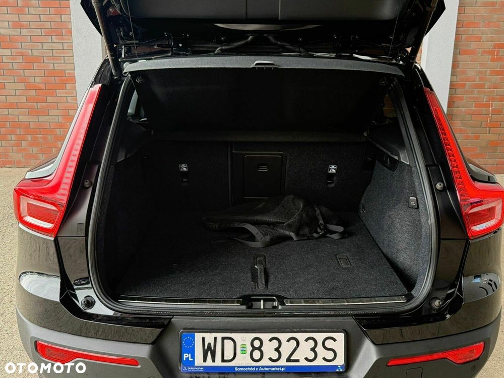 Volvo XC 40 B4 AWD Plus Bright - 14