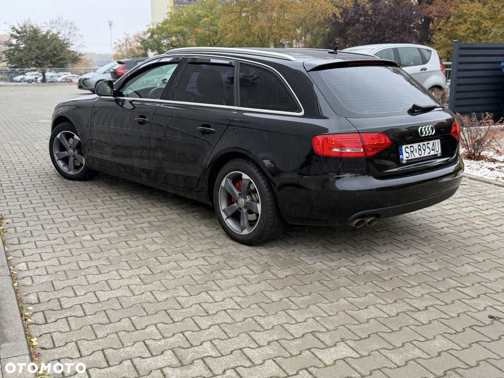 Audi A4 Avant - 4