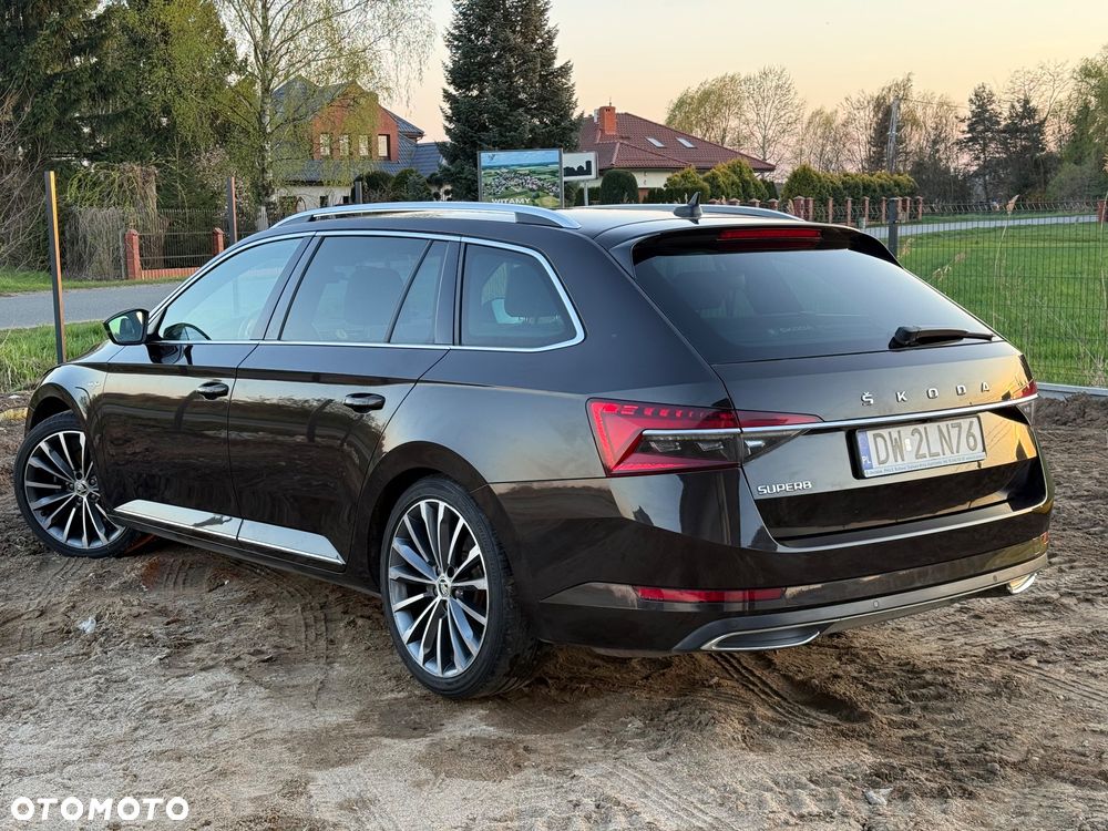 Skoda Superb 2.0 TSI L&K DSG - 4