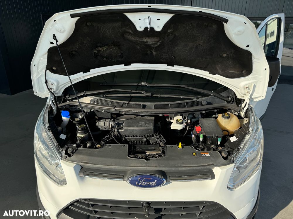 Ford Transit Custom - 19