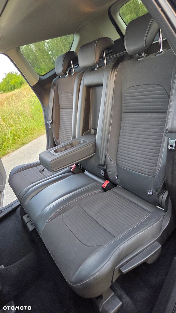 Ford Kuga 1.5 EcoBoost 2x4 Titanium - 28