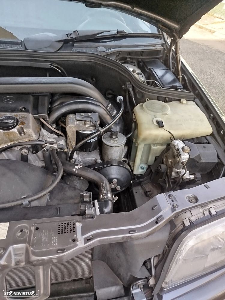 Mercedes-Benz C 220 D Elegance - 1