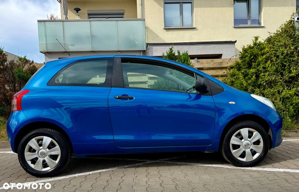 Toyota Yaris 1.0 Terra A/C - 10