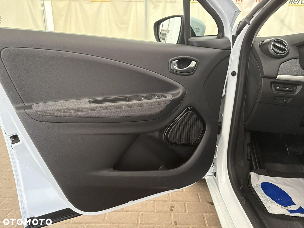 Renault Zoe - 11