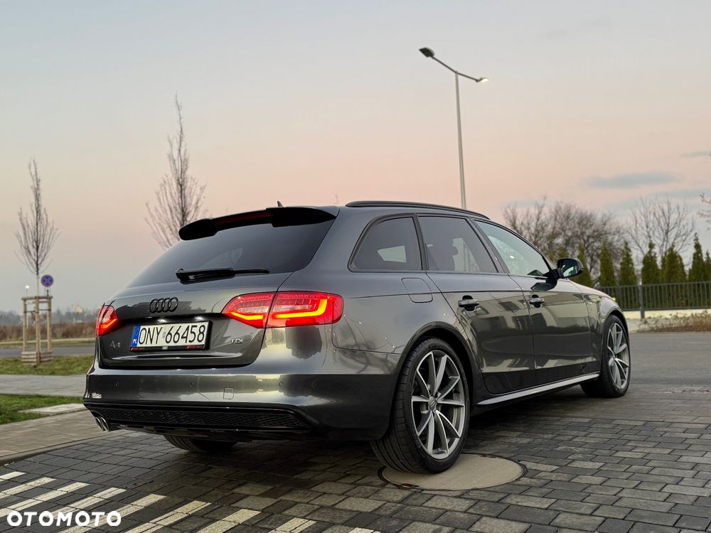 Audi A4 Avant 2.0 TDI DPF clean diesel S line Sportpaket - 8